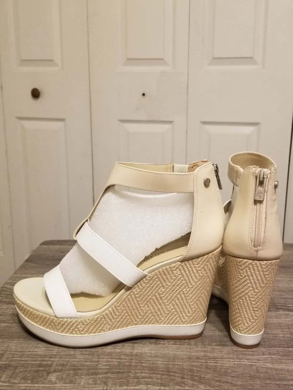 SALE! Antonio Melani CAM Leather Ankle Strap Wedge Platform Sandal Size 10